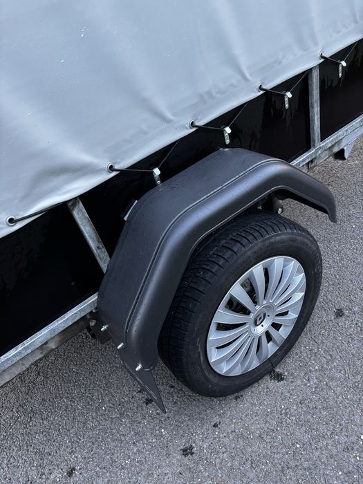 Причеп Санте-750