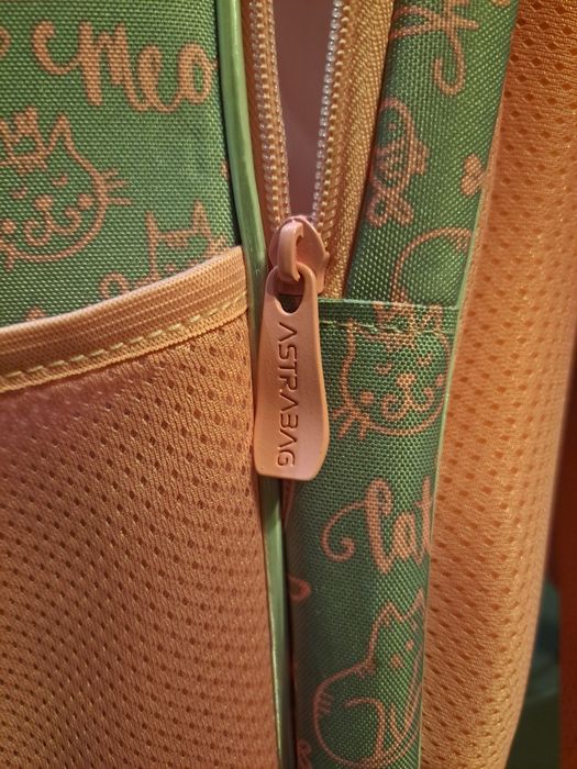 Plecak, tornister z kotkiem Astrabag