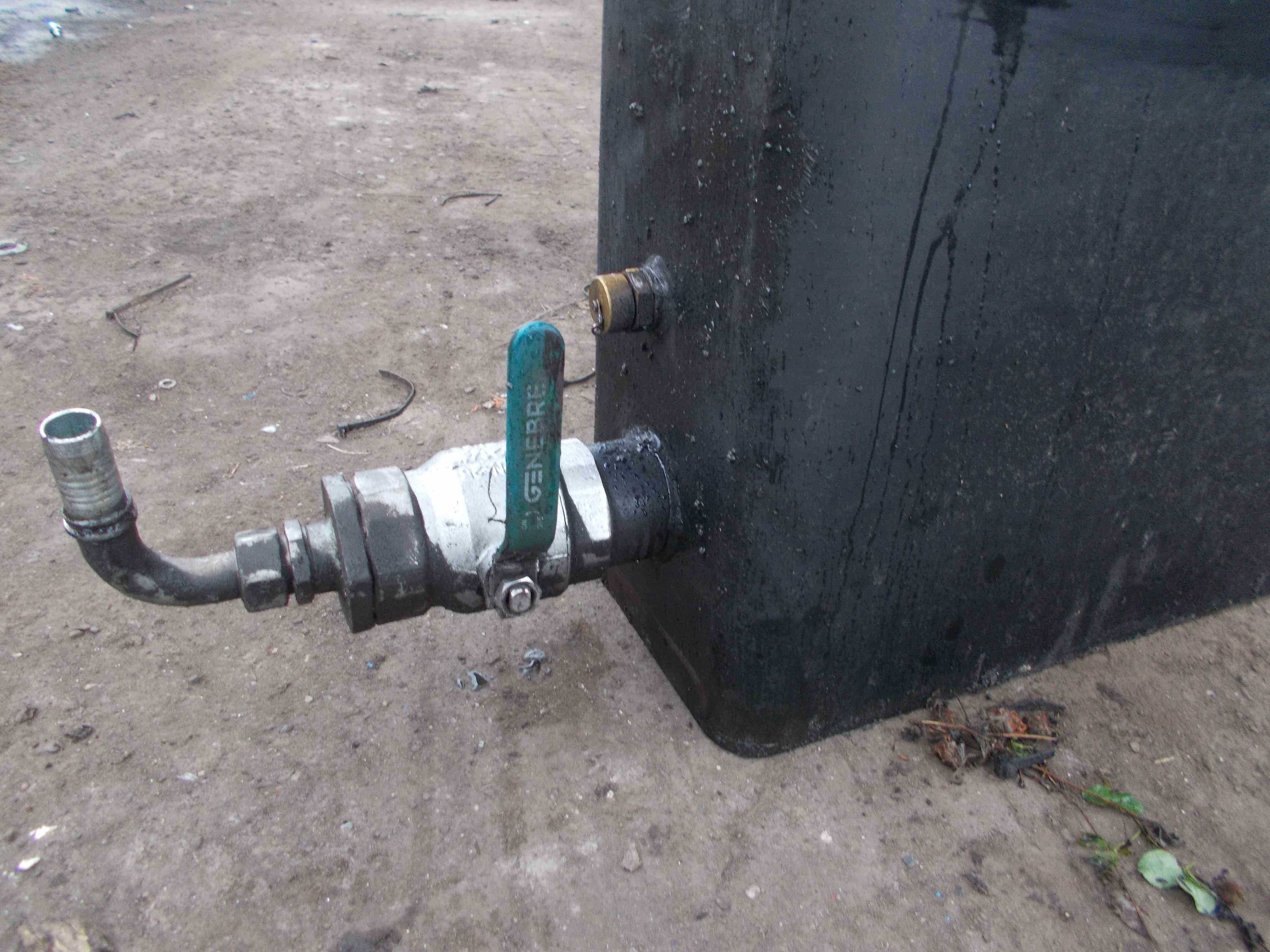 Zbiornik na olej hydrauliczny ok 150L filtr zawór spustowy