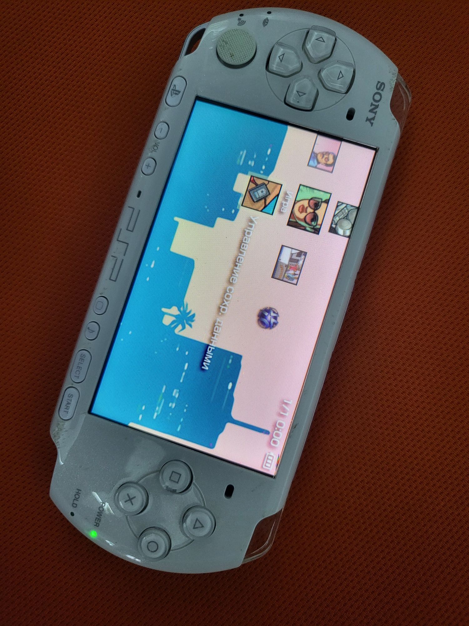 Sony psp portable 3008 8гб+25игр