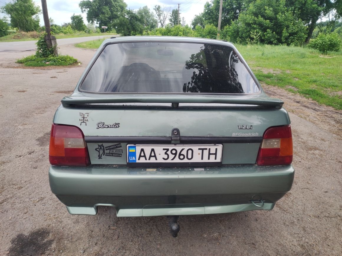Продам Славуту Рик 2006 инжектор Доки Порядок.