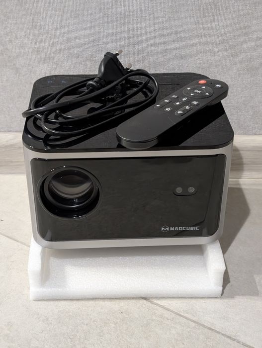Проектор Magcubic Smart Projector HY350