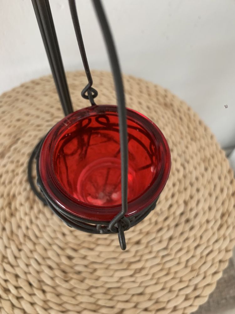 Metalowy świecznik stojak czarny czerwone szklane na świeczki