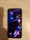 Samsung A40 4Gb 32 Gb jest w bardzo dobry stanie..