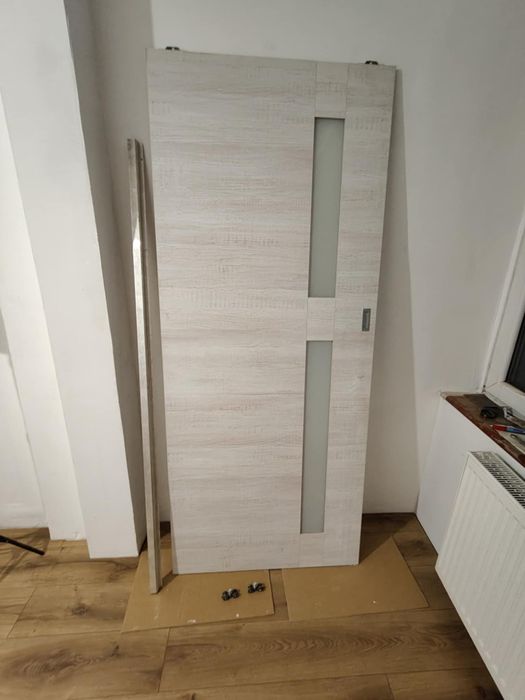 Drzwi przesuwne pokojowe