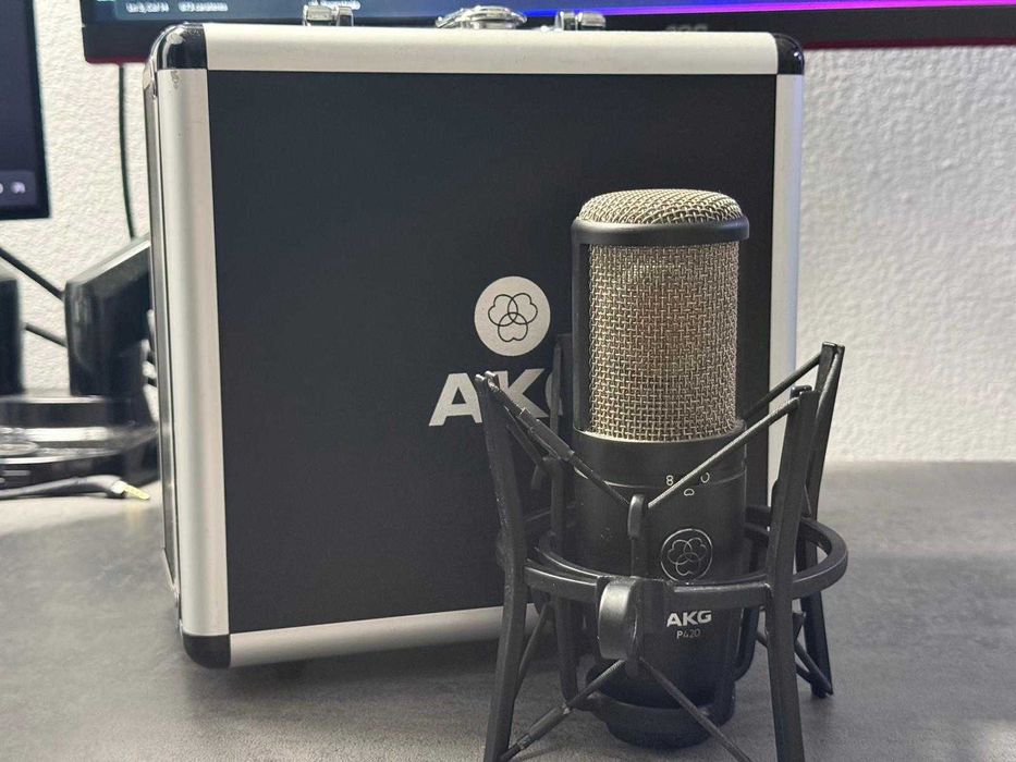 Microfone AKG P420