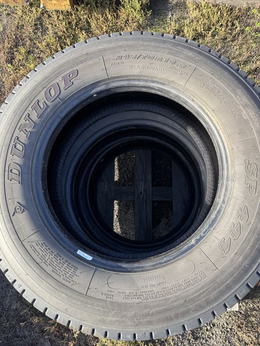 Opony dunlop 245/70R19.5 oddam za darmo