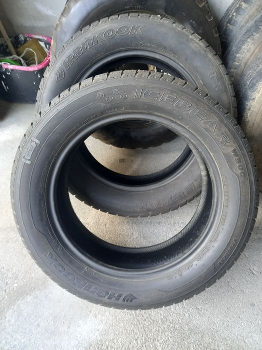 4 Pneus 225/60R18 Nexen e Hankook
