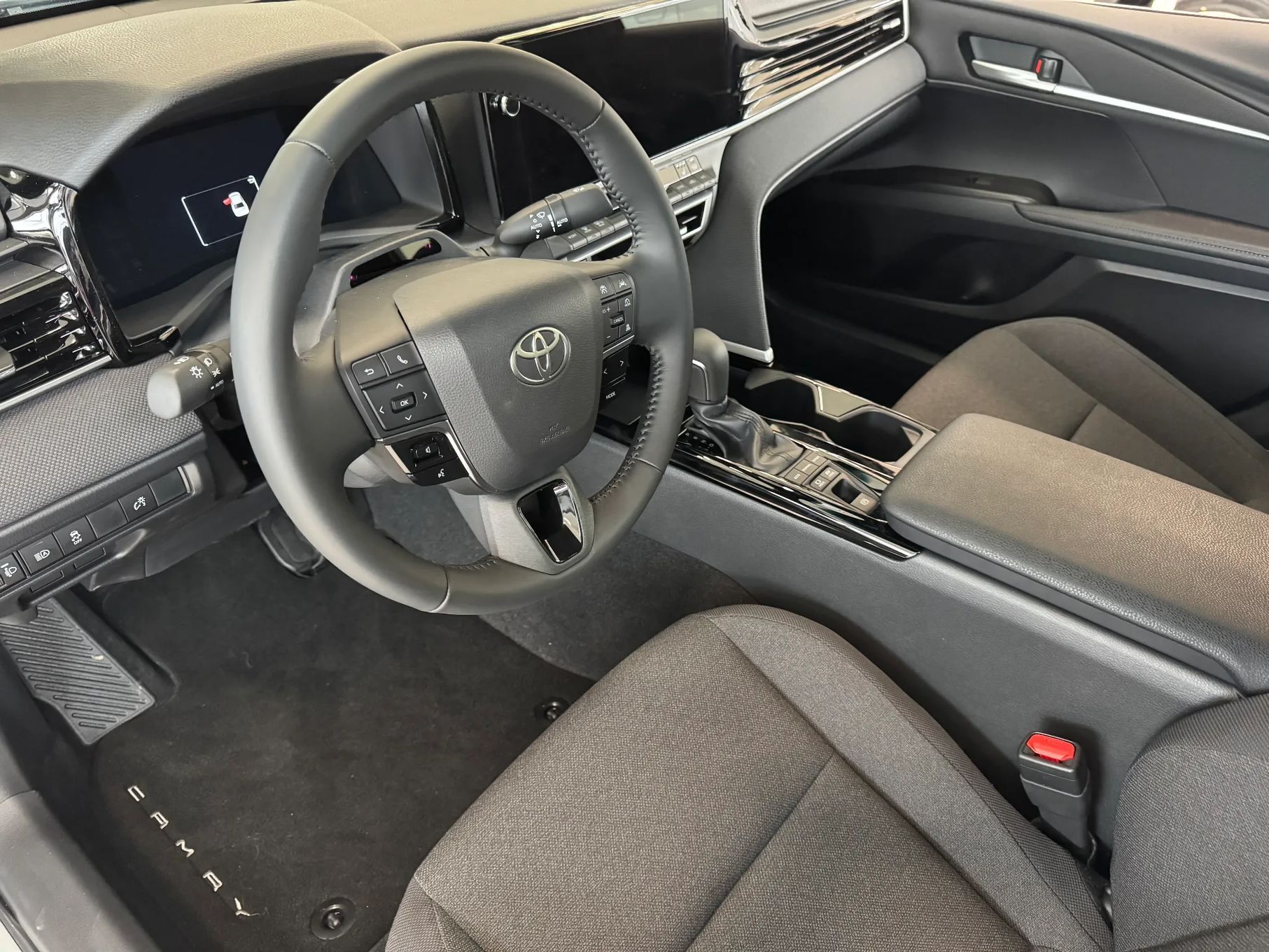 Toyota Camry Toyota Camry Comfort od ręki 2024