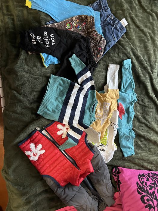 Продам детскиевещи