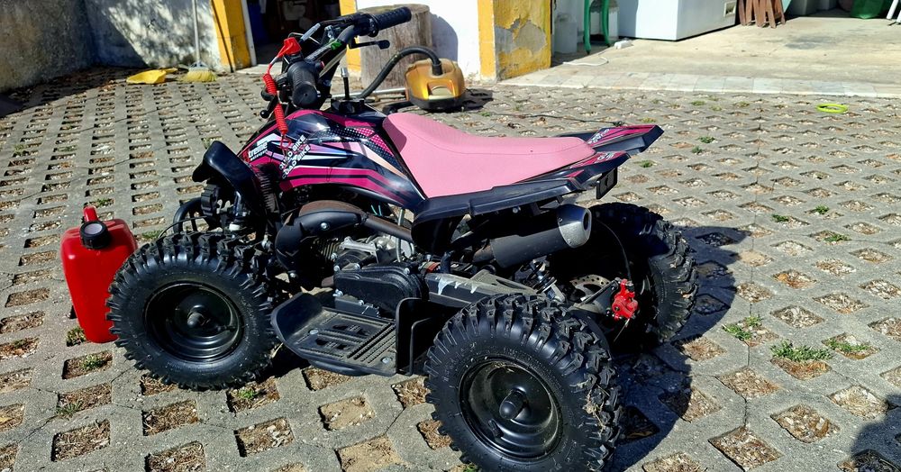 Mini moto 4.   49cc