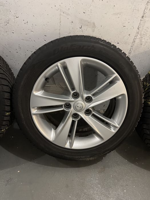 Opel Alufelgi Zima 225/50/17 INSYGNIA B