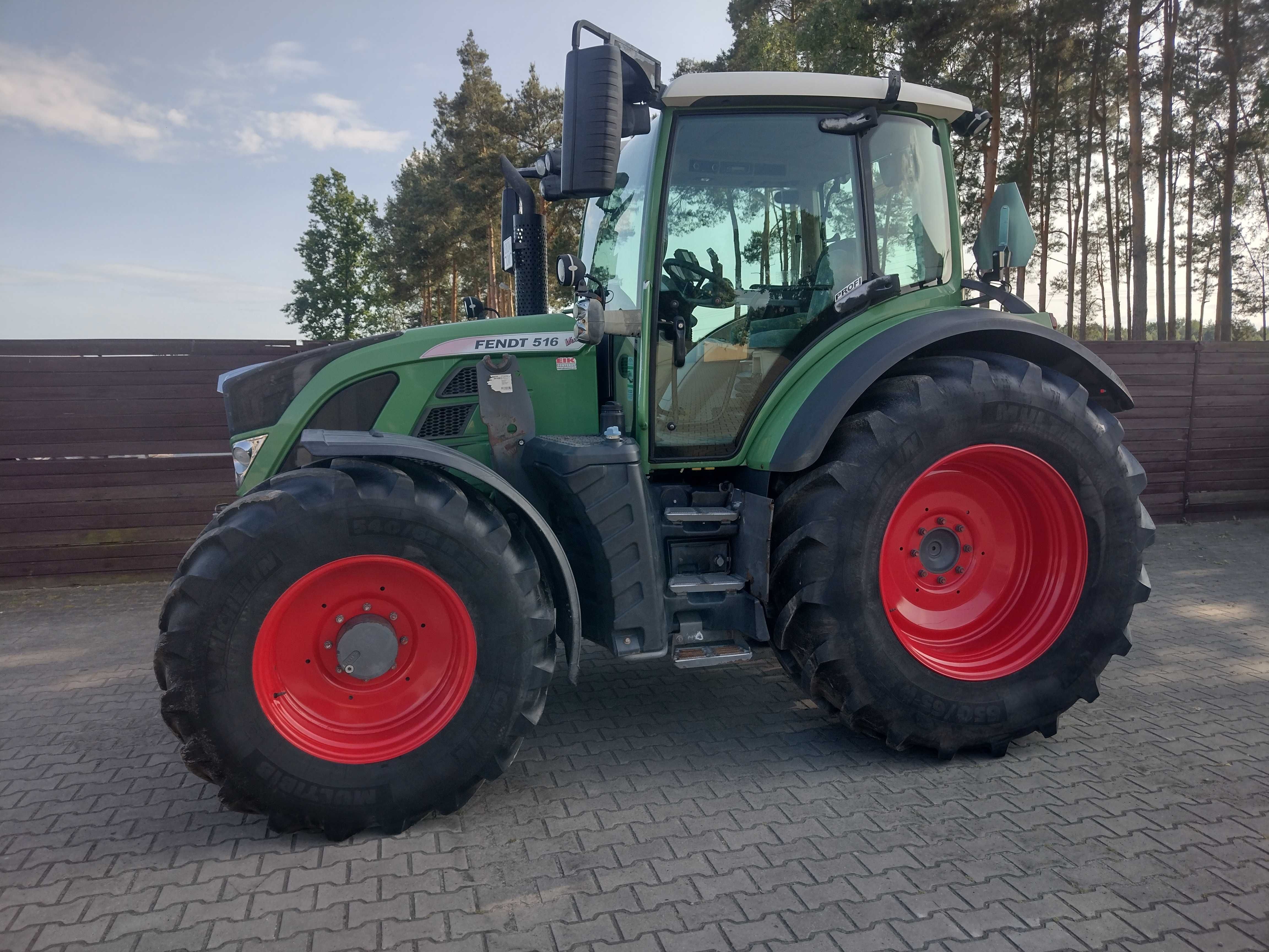 Fendt Vario  516-160KM