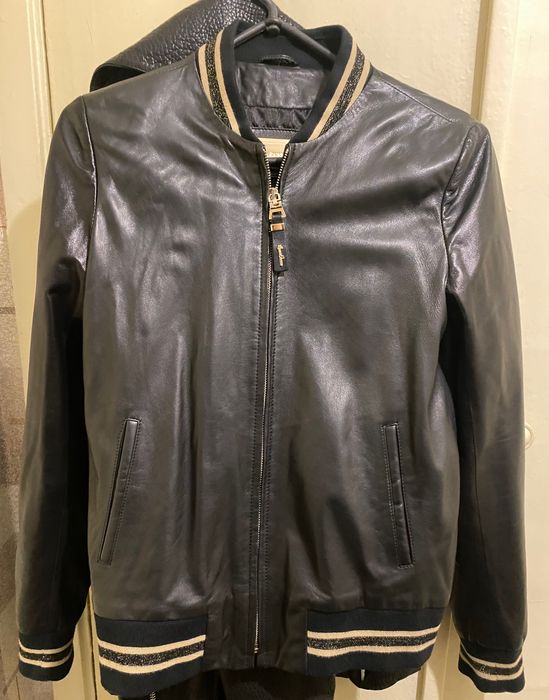 Продам натуральну шкіряну куртку