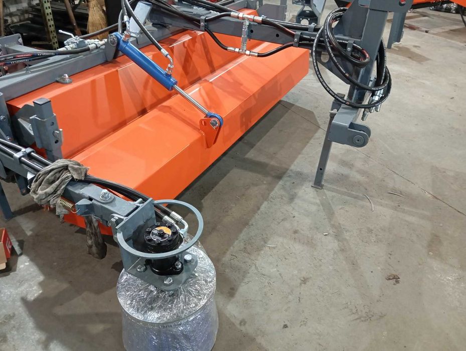 Щітка комунальна - щетка