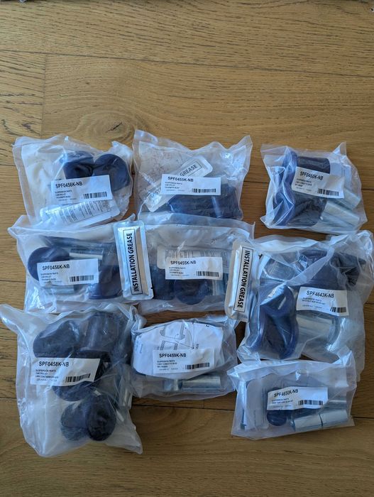 SuperPro KIT1003K – komplet tulei (suspension bushings) C4 88–96