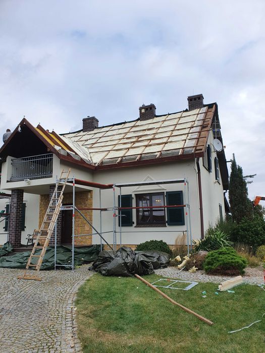 ocieplenie PIANĄ PUR , ocieplenie Celulozą oraz WEŁNĄ