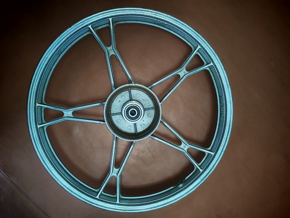 Обід-Колесо-Диск задній-литий Alfa - Delta