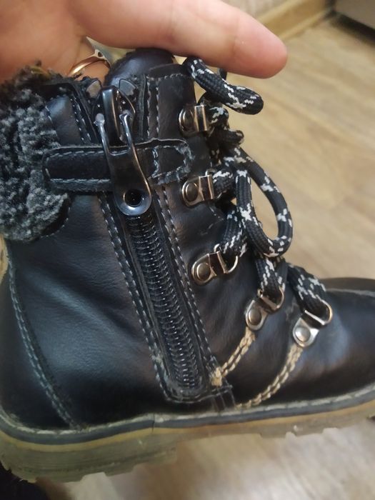 Продам ботинки демисезонные Cool Club