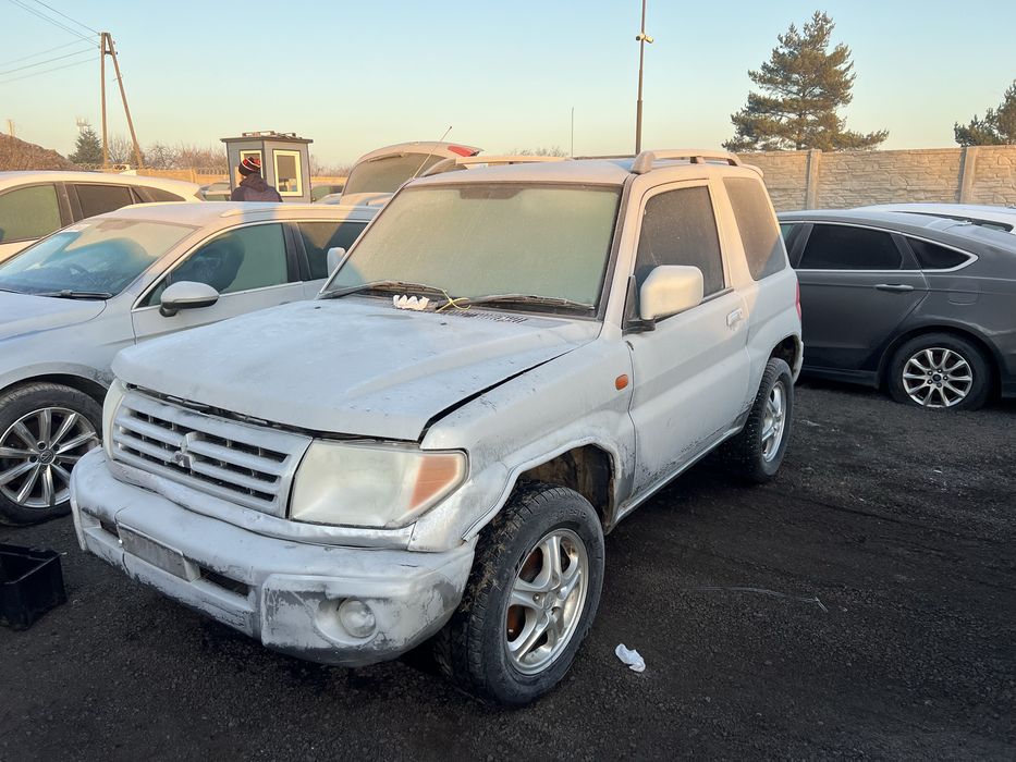 Mitsubishi Shogun silnik 4G93 1.8 Benzyna 2006r,Anglik