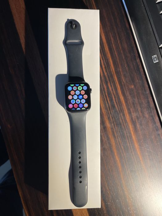 Apple Watch SE 44mm em otimo estado
