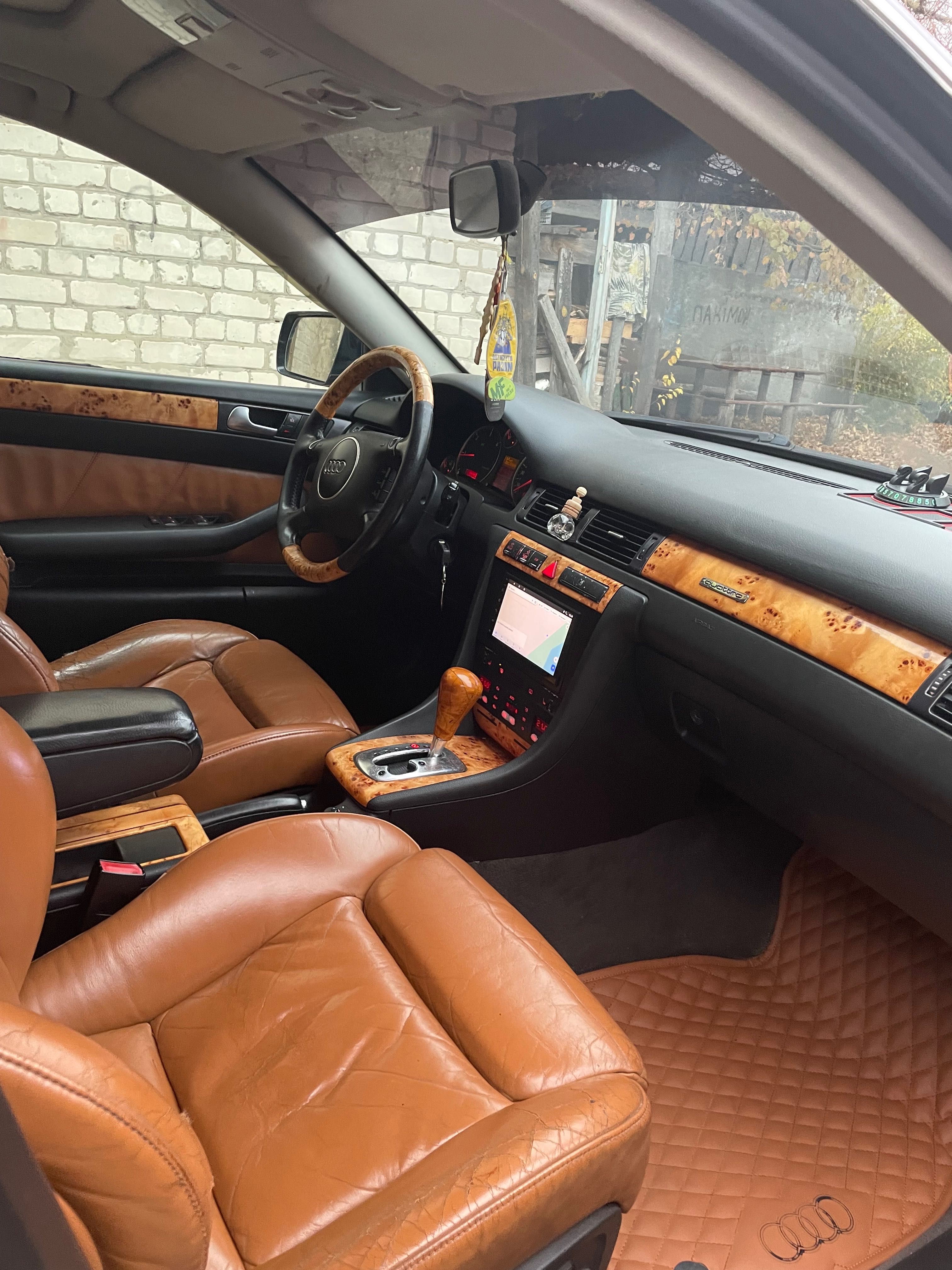 Автомобіль Ауді а 6 allroad Quattro