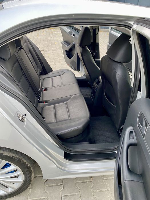 Volkswagen Jetta VI 2011 SEL