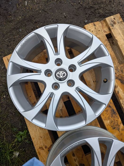 FELGI ALU, Nissan, Toyota  7x17 ET40 5x114,3
