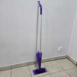 Mop płaski Swiffer wetjet ze spryskiwaczem