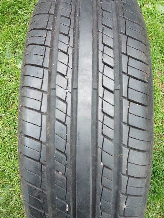 Opona letnia 185/65r15 AUSTONE 2019r 12mm