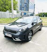 Продам офіційну KIA Niro 2017 р.