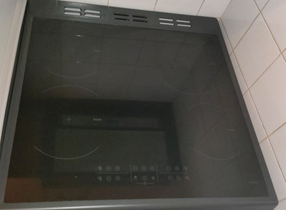 Fogão elétrico indução usado