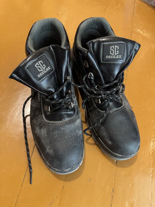 Чобітки для роботи