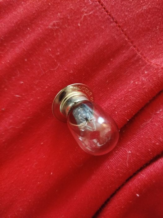 Фара Suzuki lets 2