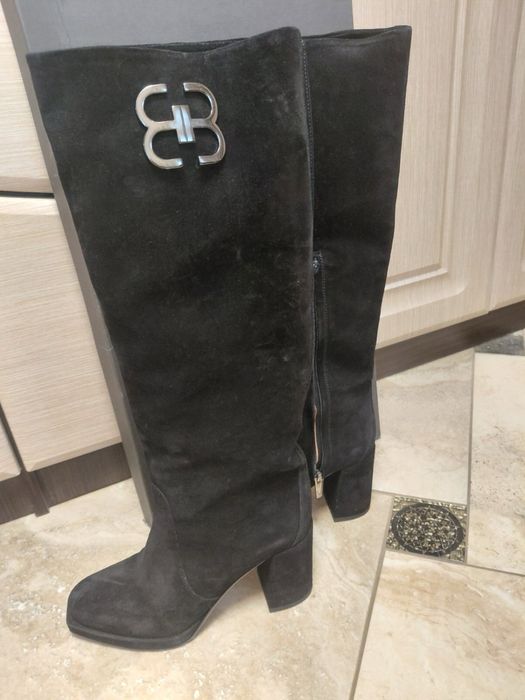 Ботинки натуральный замш