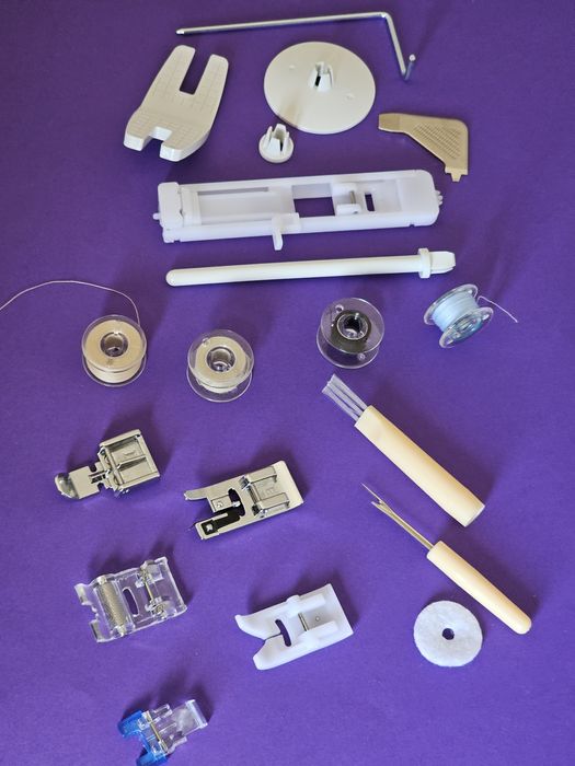 Швейна машинка Necchi C35