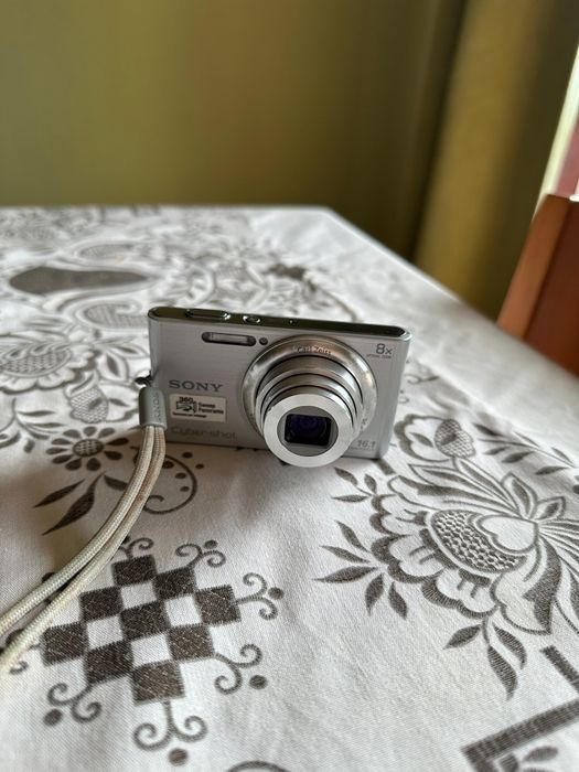 Sony Cybershot DSC-W730