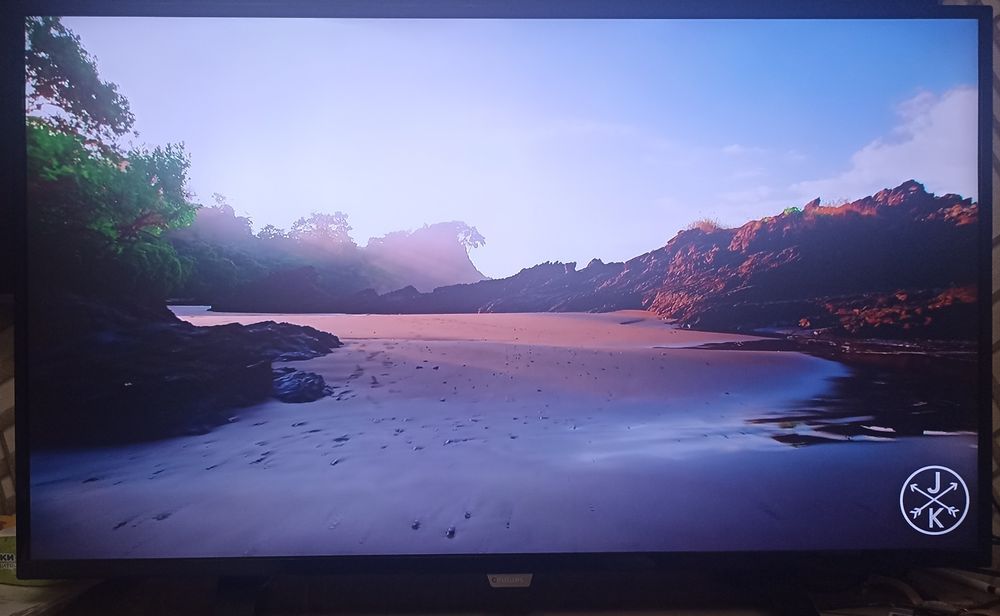 Philips 43PUT4900/12 — 43" 4K Smart TV,  стан нового.