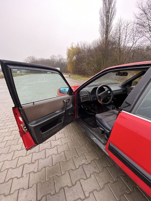 Audi 100 1.8 газ/бензин