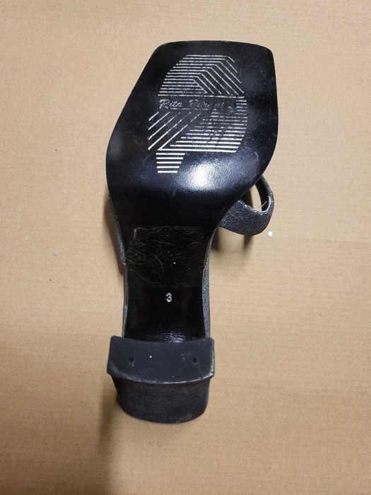 Sandálias Prateadas - Rita Barani