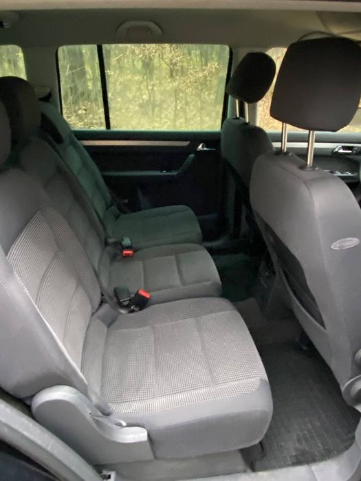 Volkswagen Tauran 2004p