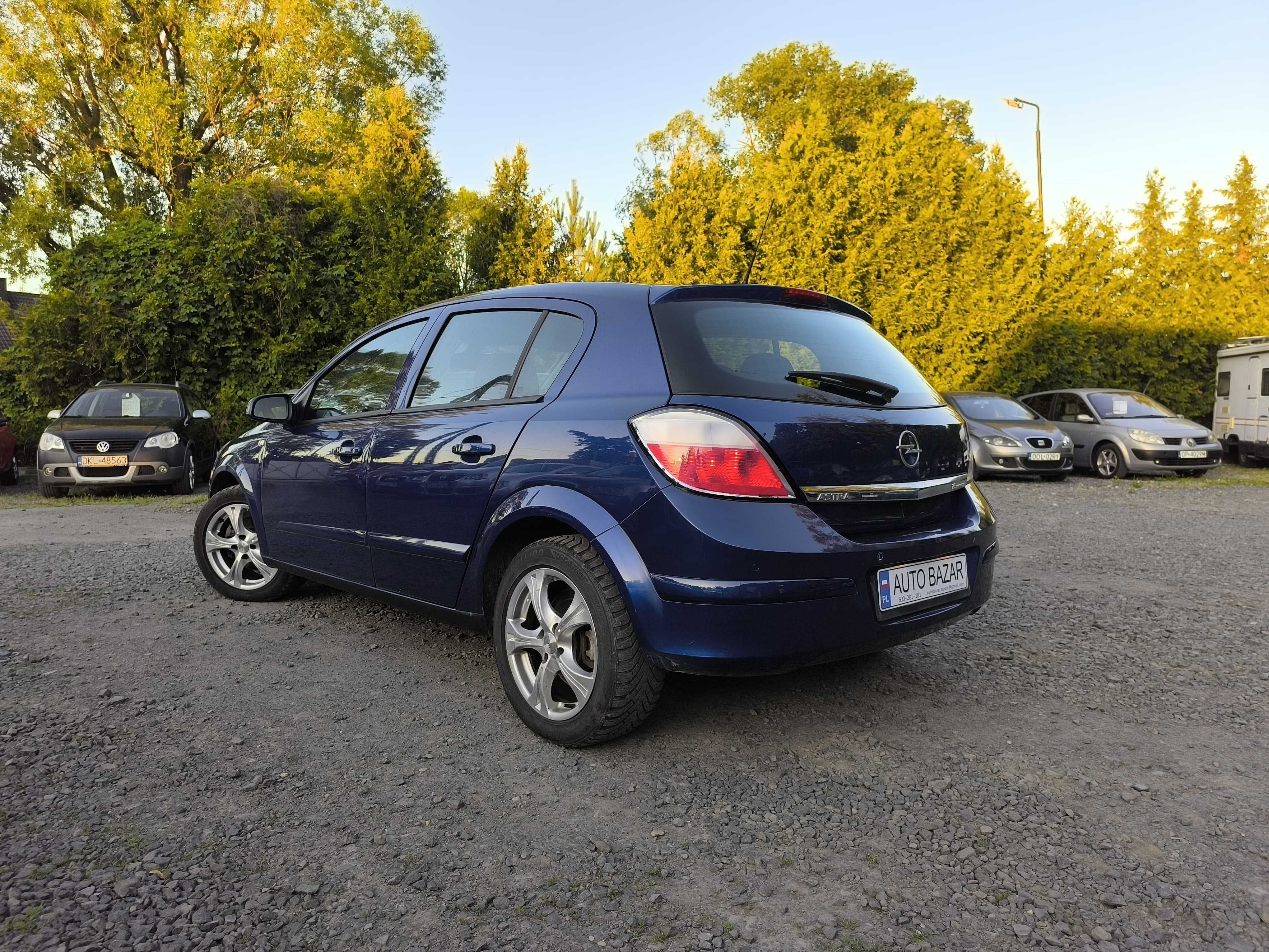 Astra 1.6B • 2004r • 218 tys km • ISOFIX • Klima • Alu 16tki•2 kpl kół