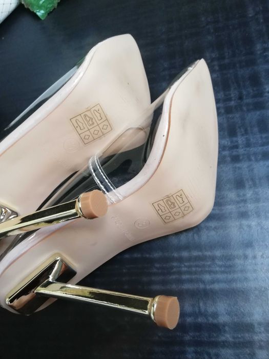 Piękne transparentne szpiki Bebo rozm. 35 Nowe