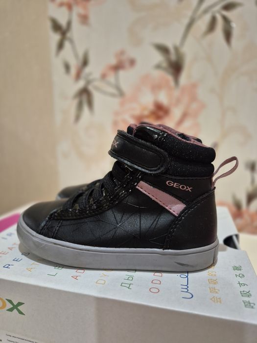 Хайтопи, черевики geox