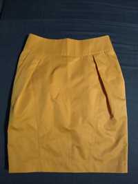 Damska pomarańczowa spódnica spódniczka