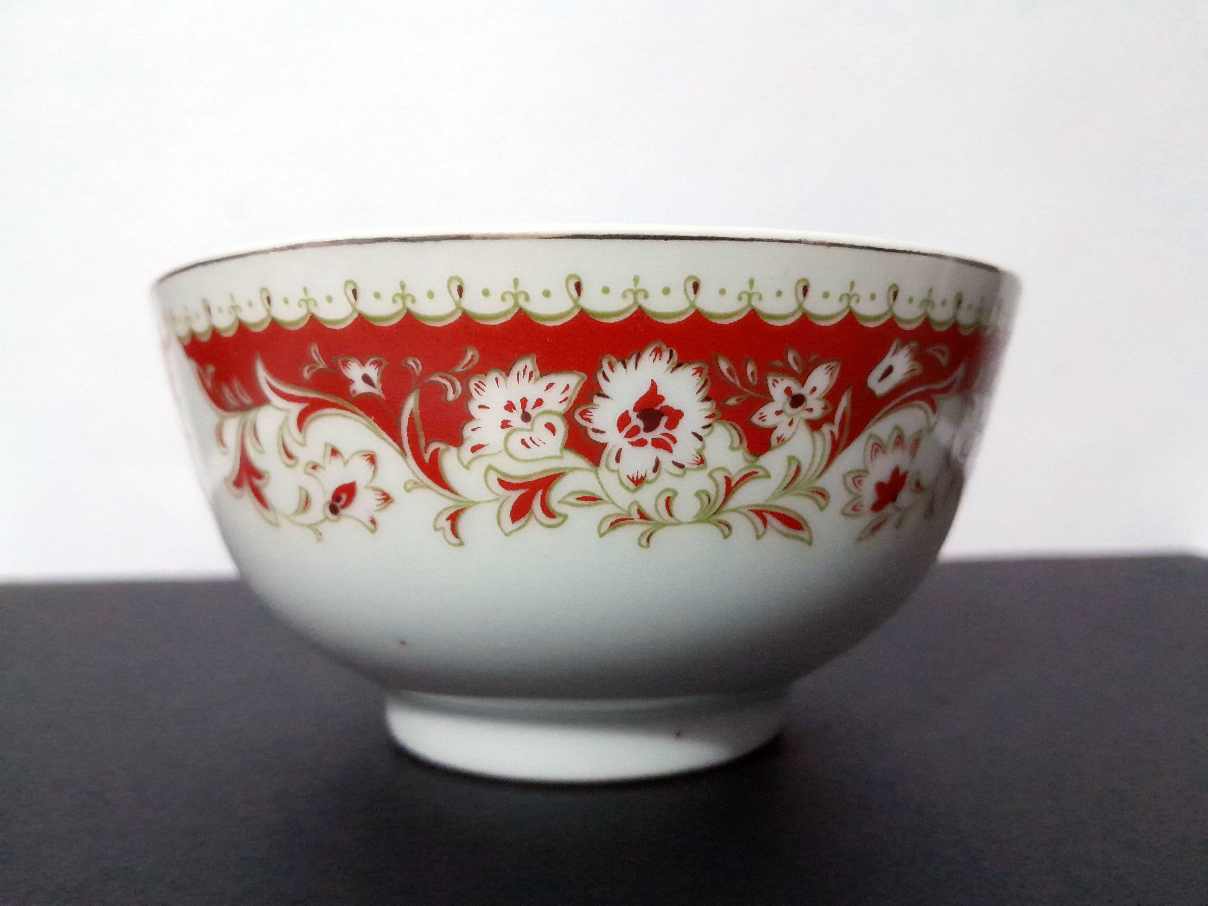 Taça porcelana chinesa antiga Zhongguo Zhi Zao