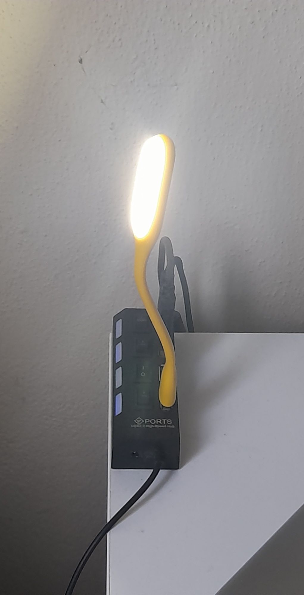 Luz led portátil com ligação USB da Anker