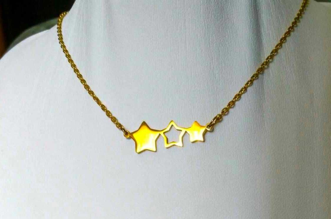 Colar Aço Dourado c/ Estrelas Triplas NOVO