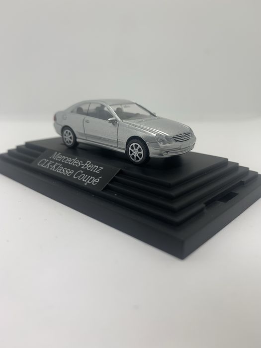 Mercedes CLK Coupé da Herpa escala 1/87