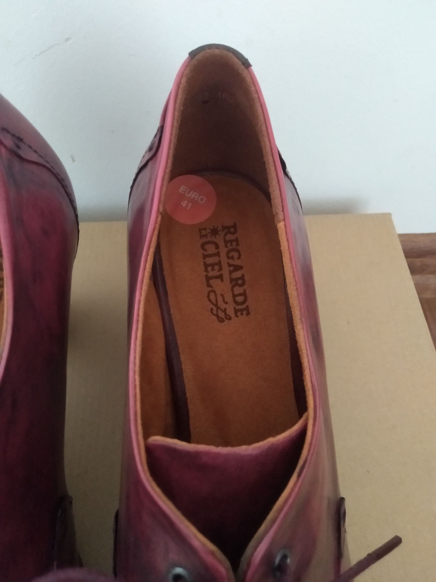 Buty na obcasie botki trzewiki sznurowane bordowe nowe skórzane tk max